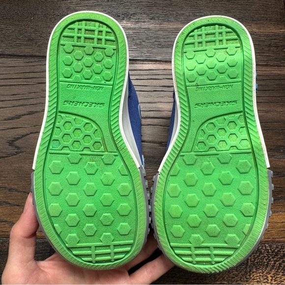 Sketchers Brick Kicks Blue High-Top Shoes - Picture 6 of 7